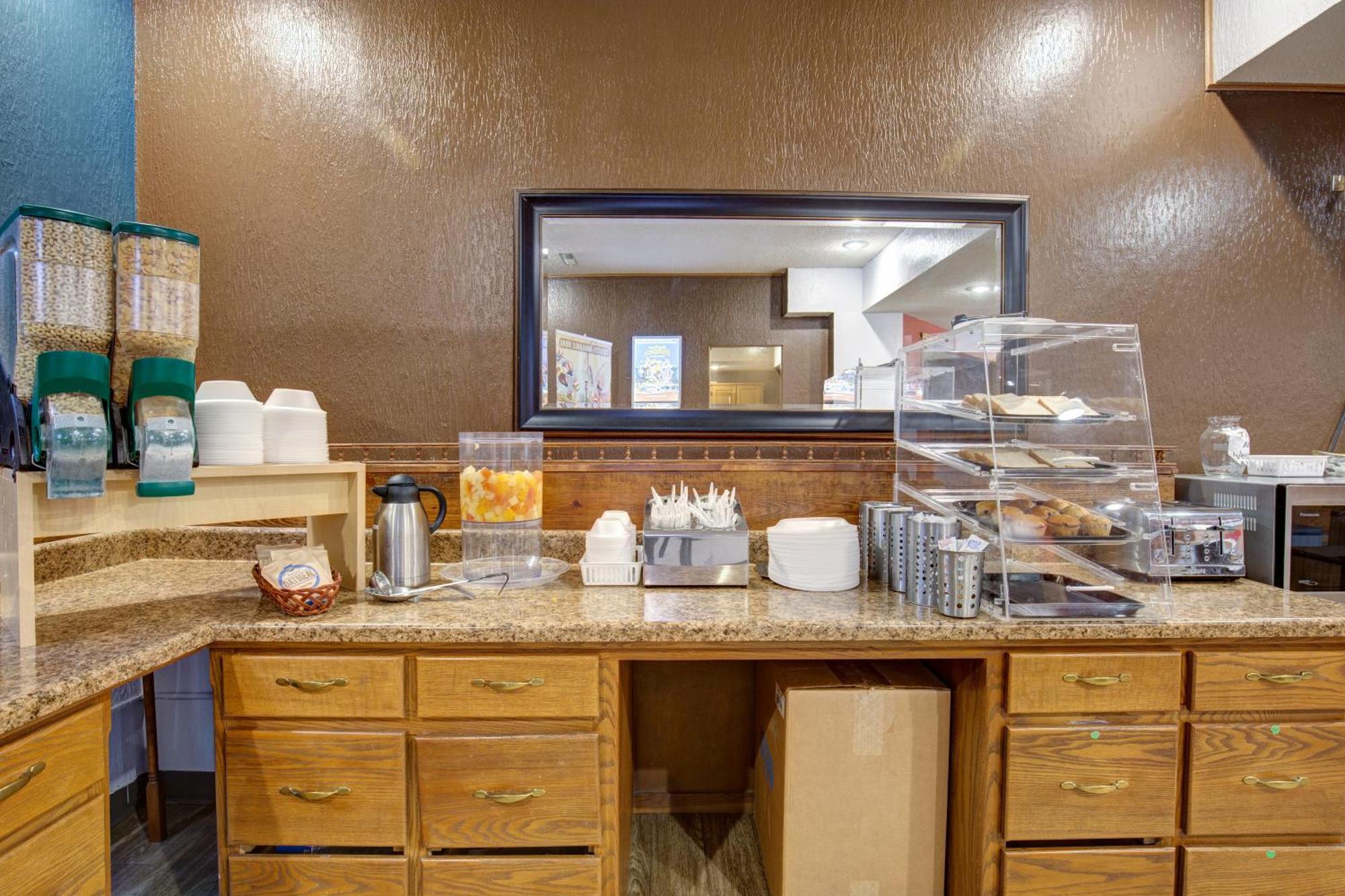 Ramada By Wyndham Branson Theatre District Hotel ภายนอก รูปภาพ