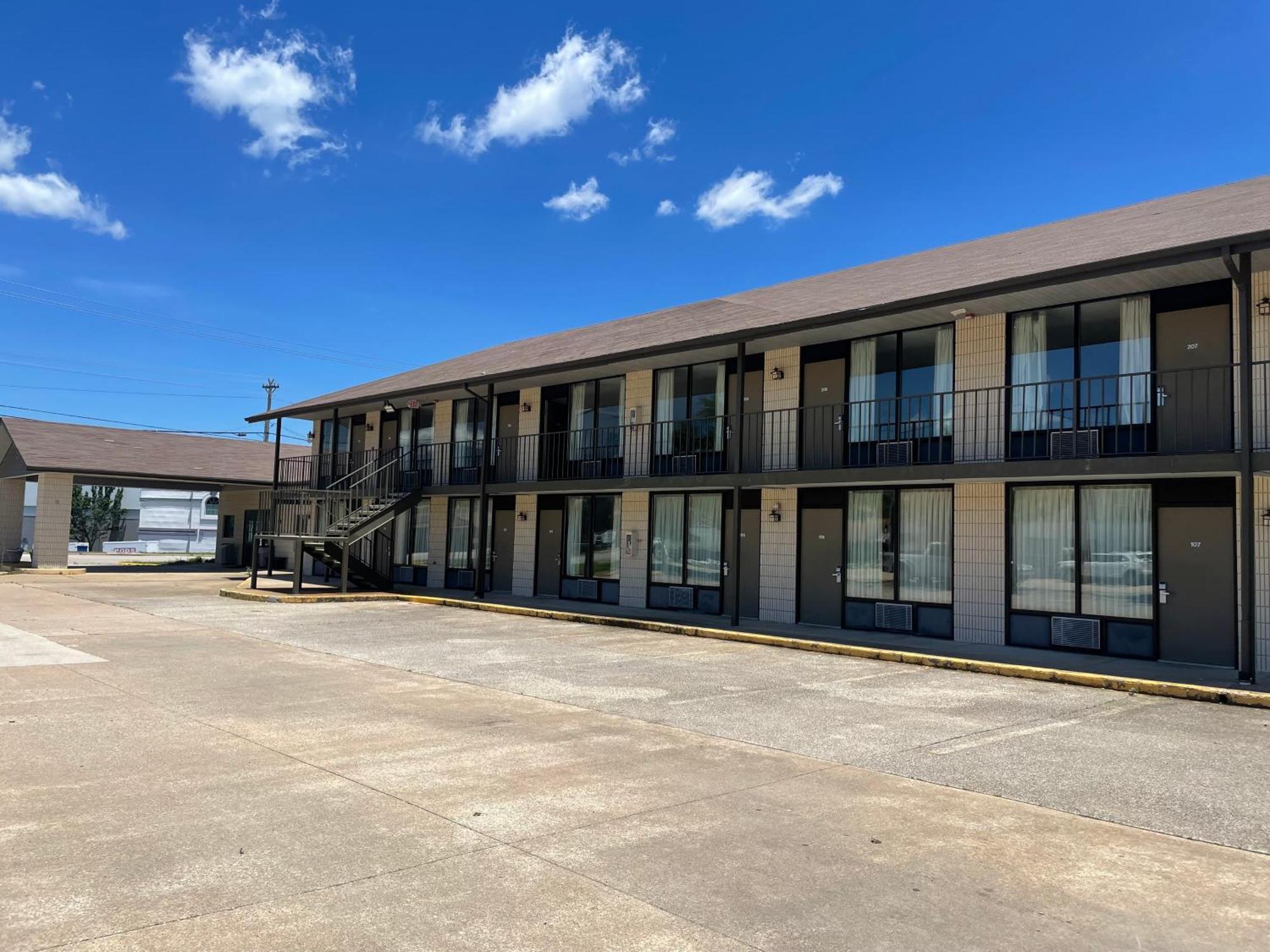 Ramada By Wyndham Branson Theatre District Hotel ภายนอก รูปภาพ
